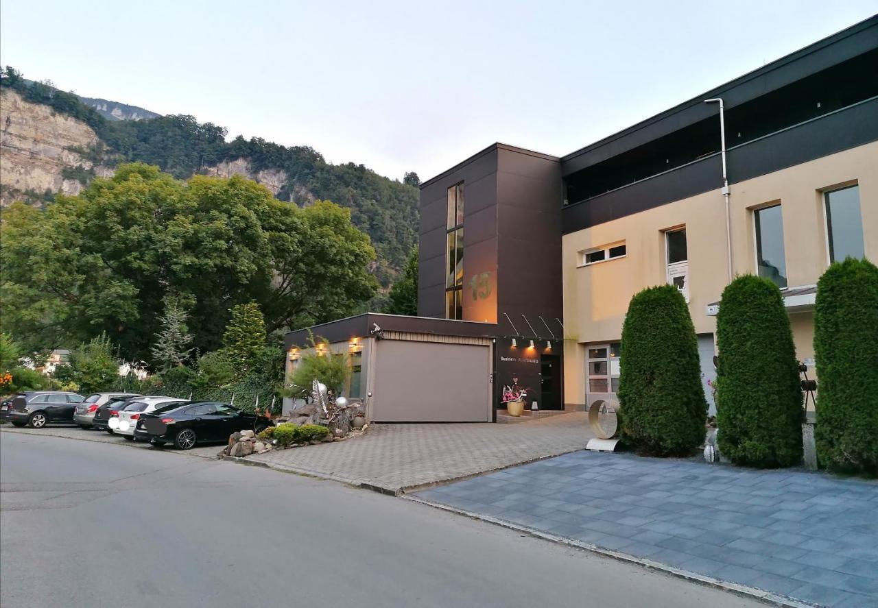 Business Apartments Hohenems Extérieur photo