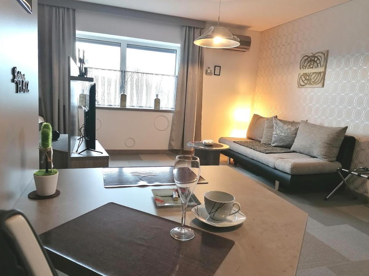 Business Apartments Hohenems Extérieur photo