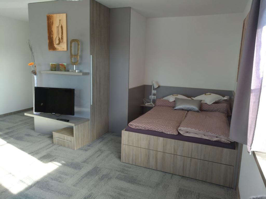 Business Apartments Hohenems Extérieur photo