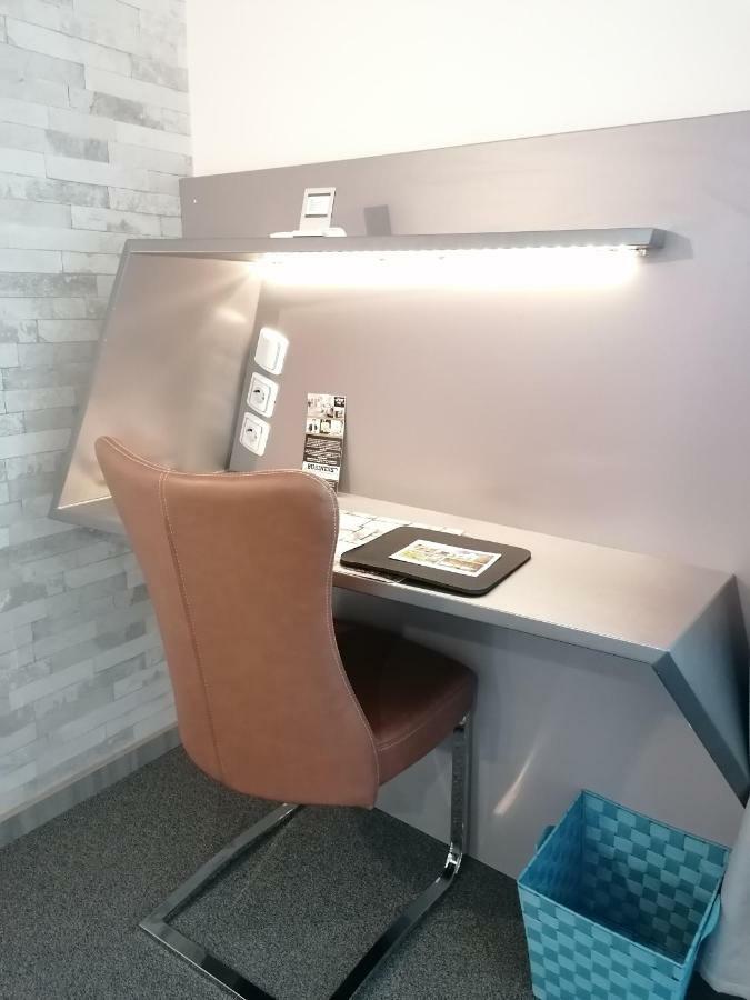 Business Apartments Hohenems Extérieur photo