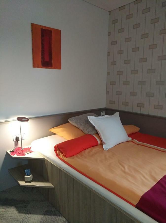 Business Apartments Hohenems Extérieur photo