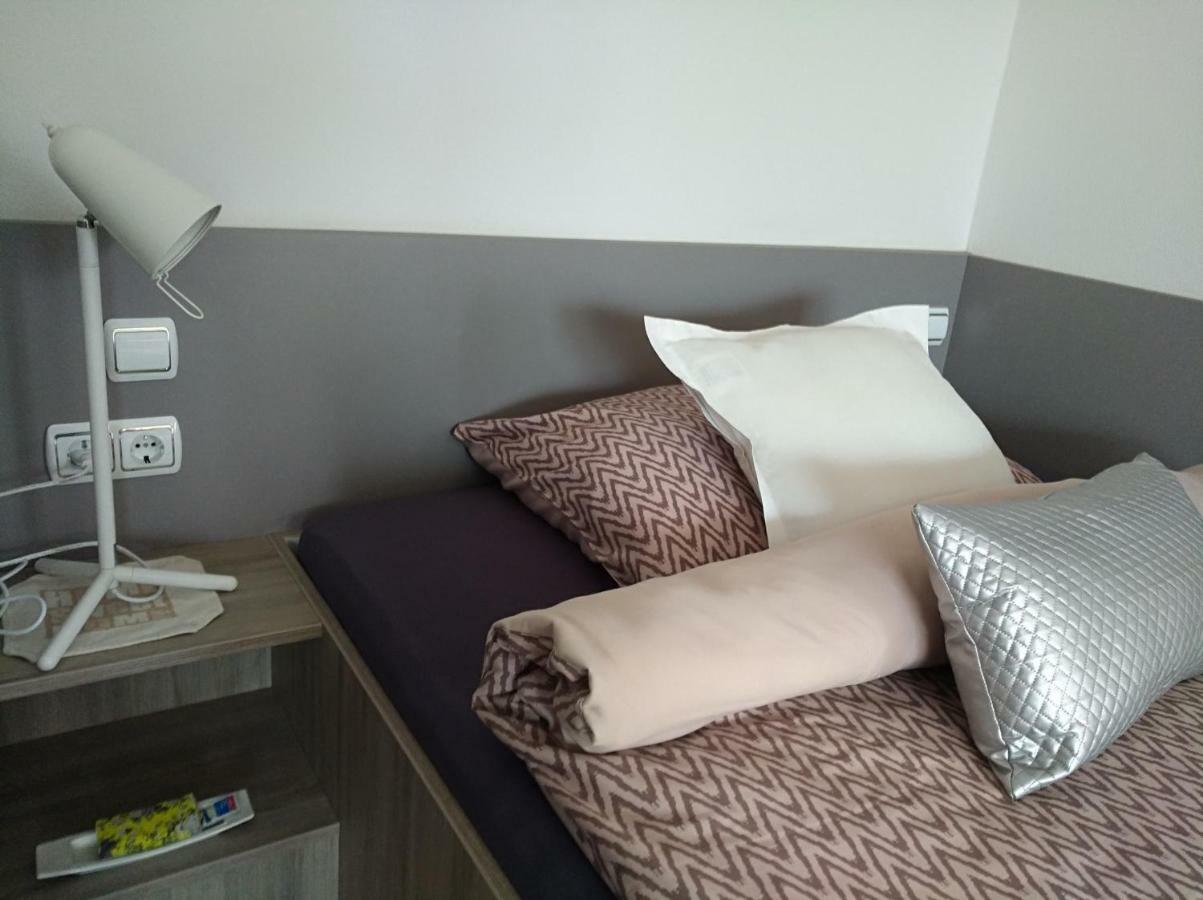Business Apartments Hohenems Extérieur photo