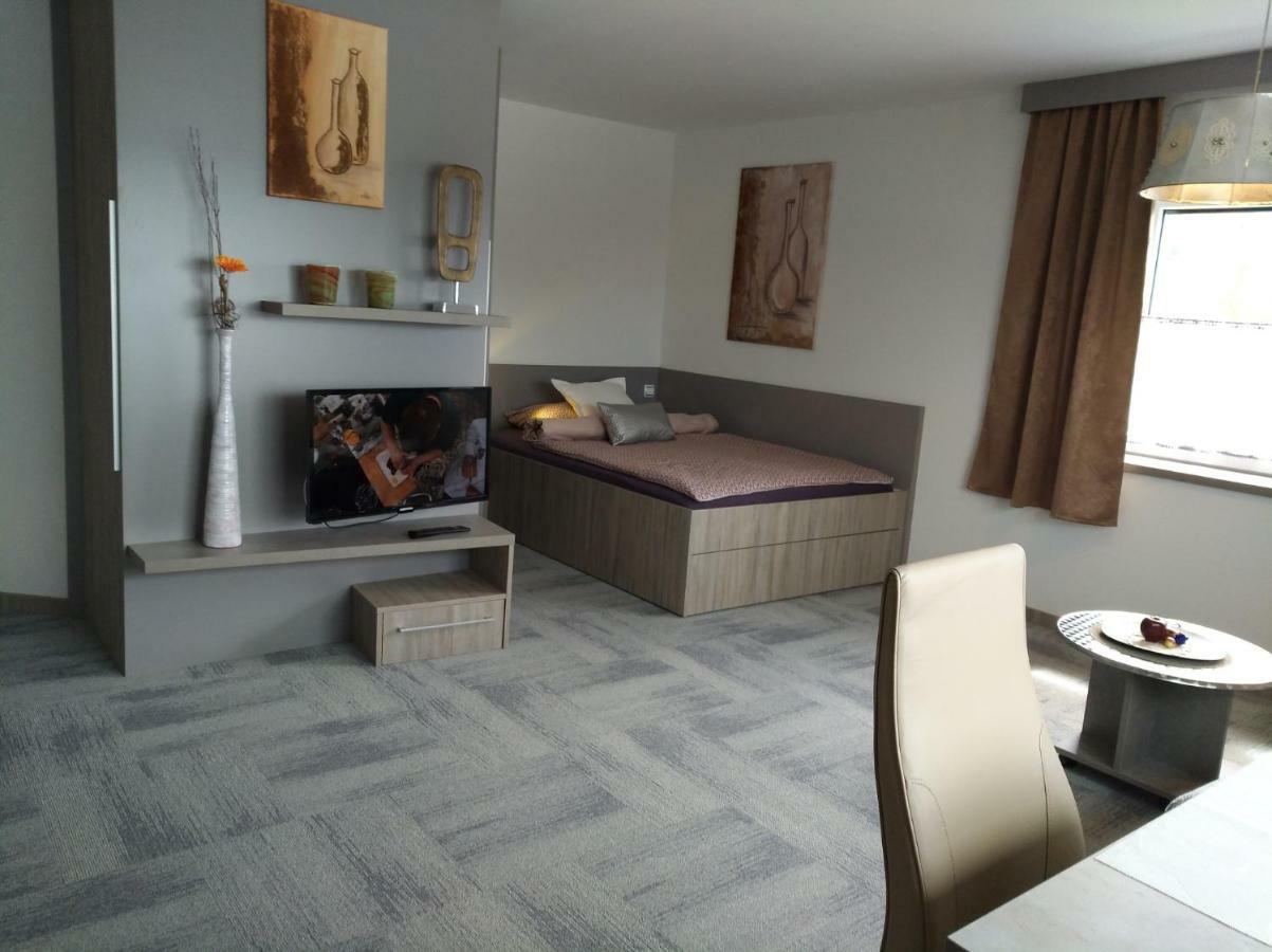 Business Apartments Hohenems Extérieur photo